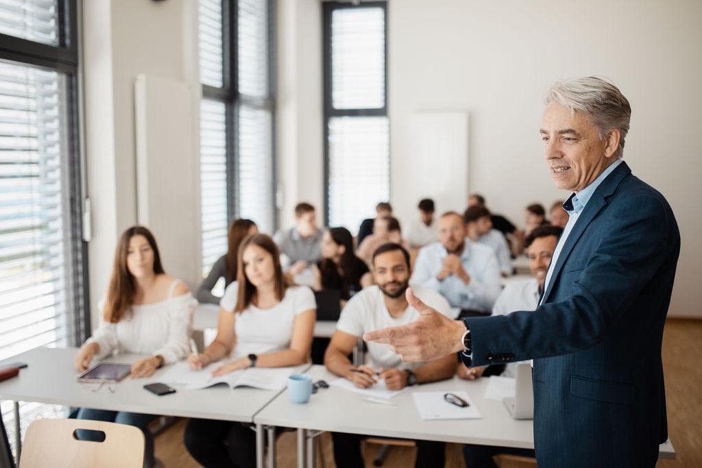 Deutsch für Studium & Beruf